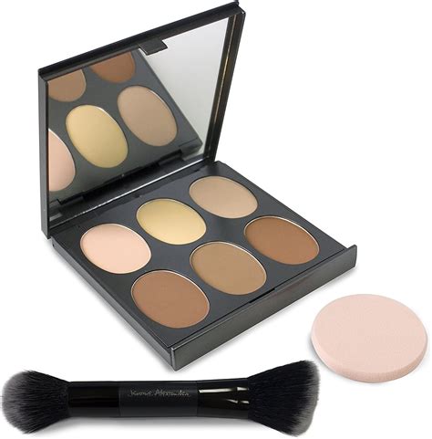 Create a radiant glow with Jerome Alexander Magic Minerals Contouring and Sculpting Kit